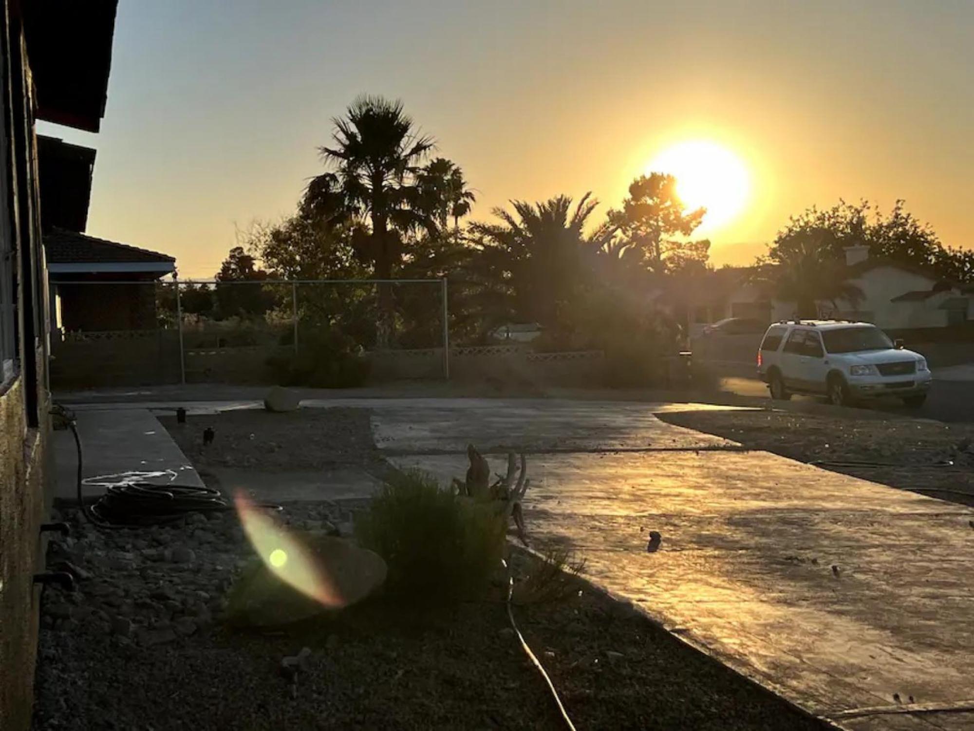 Lux Private Home - Pool, Billiards, 8 Smart Tvs, Board Games, Cotton Bedding - The Stone Sanctuary At Mccullough Hills Trailhead Las Vegas Buitenkant foto