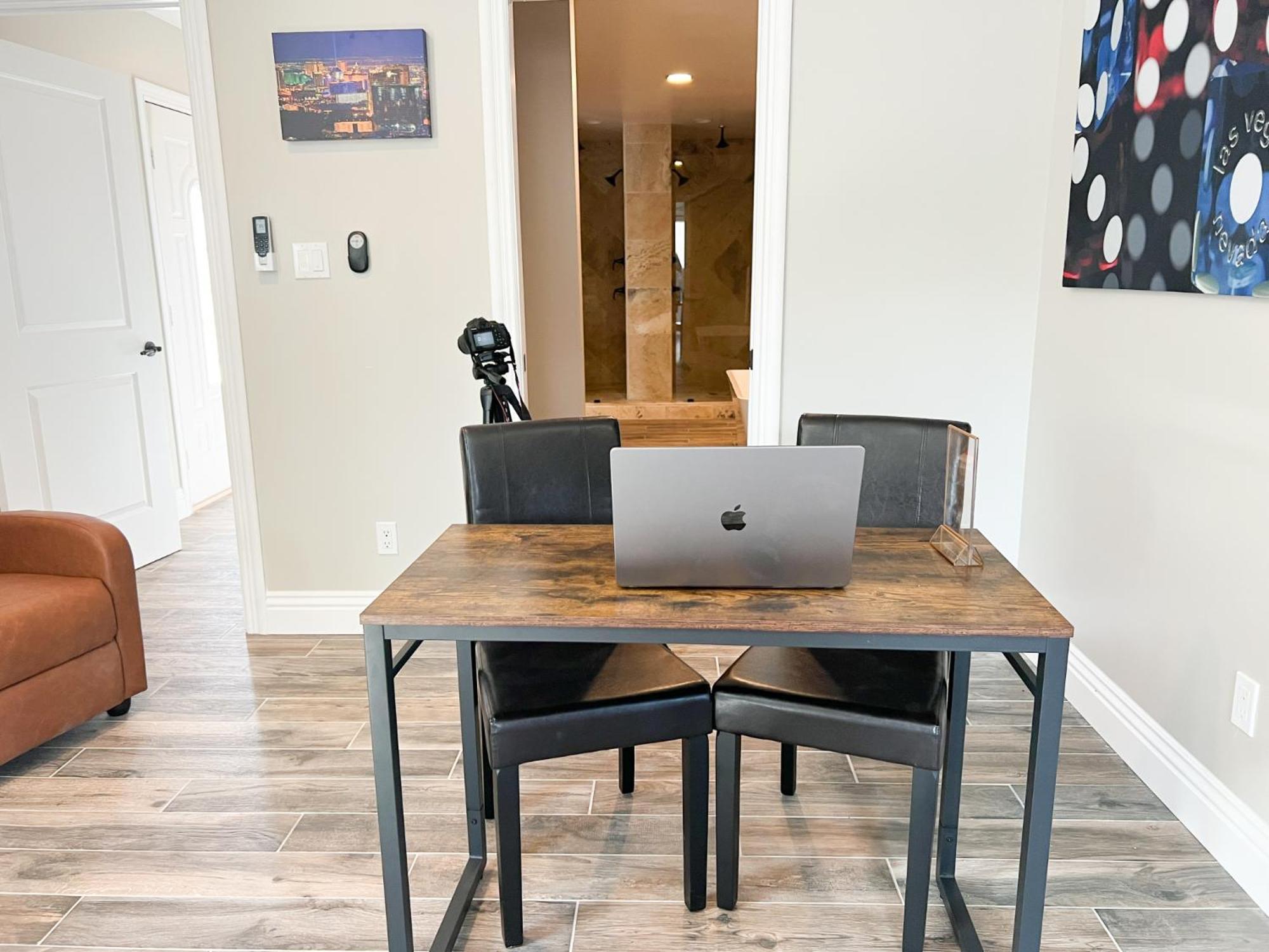 Lux Private Home - Pool, Billiards, 8 Smart Tvs, Board Games, Cotton Bedding - The Stone Sanctuary At Mccullough Hills Trailhead Las Vegas Buitenkant foto