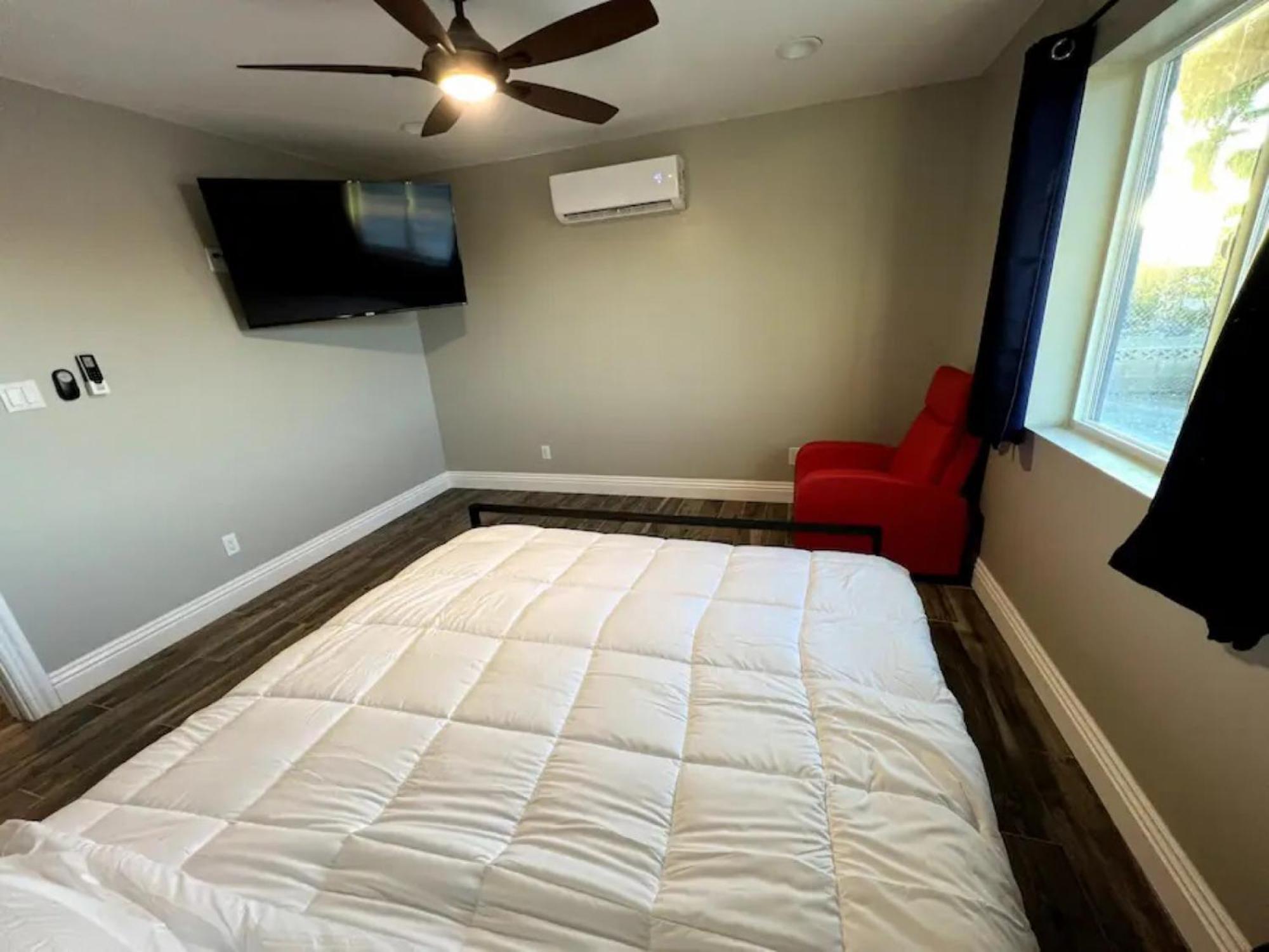 Lux Private Home - Pool, Billiards, 8 Smart Tvs, Board Games, Cotton Bedding - The Stone Sanctuary At Mccullough Hills Trailhead Las Vegas Buitenkant foto