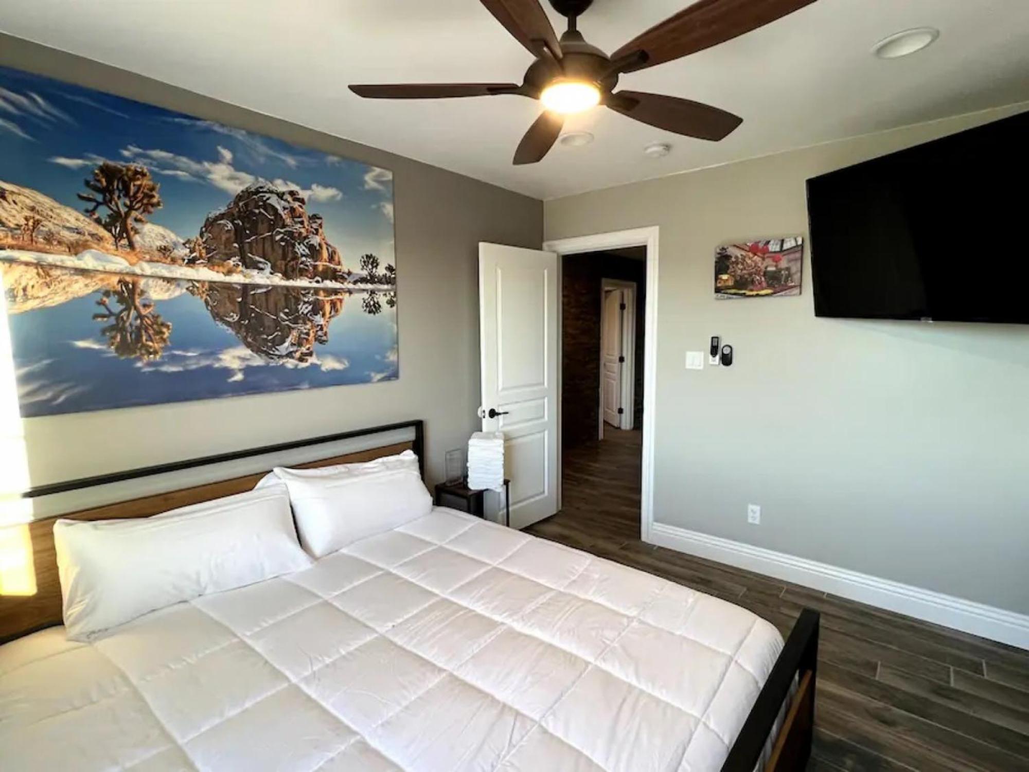 Lux Private Home - Pool, Billiards, 8 Smart Tvs, Board Games, Cotton Bedding - The Stone Sanctuary At Mccullough Hills Trailhead Las Vegas Buitenkant foto
