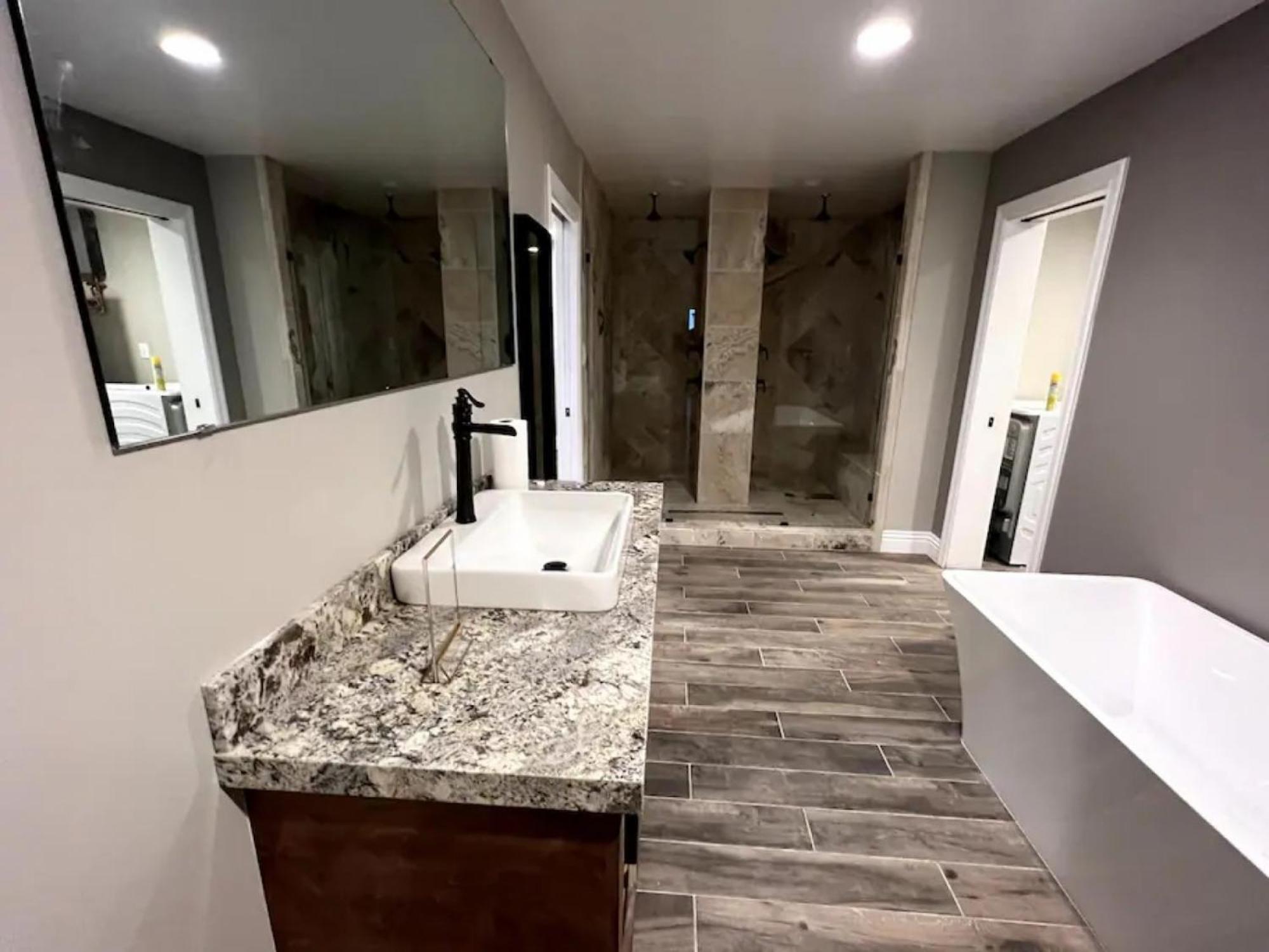 Lux Private Home - Pool, Billiards, 8 Smart Tvs, Board Games, Cotton Bedding - The Stone Sanctuary At Mccullough Hills Trailhead Las Vegas Buitenkant foto