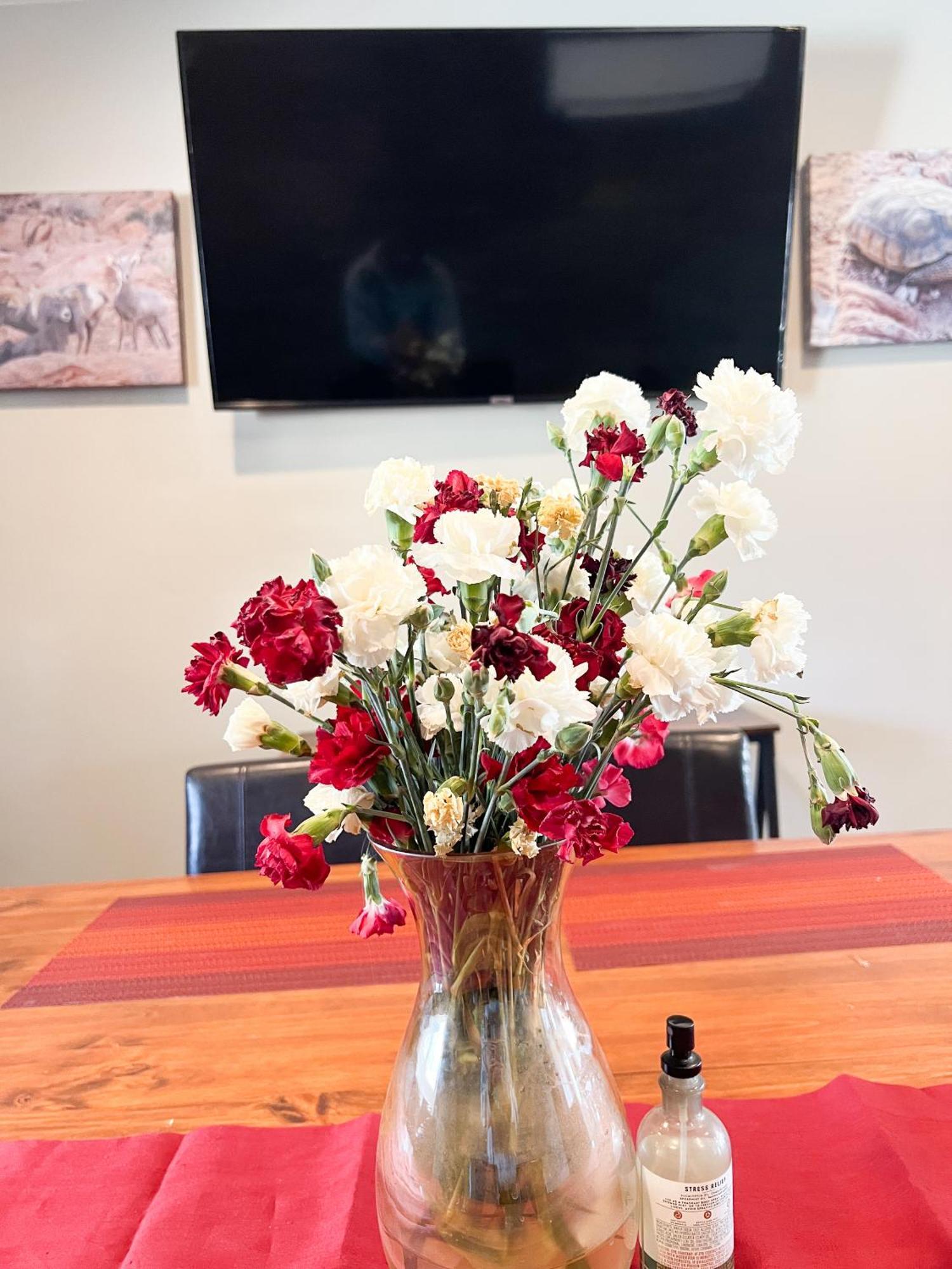 Lux Private Home - Pool, Billiards, 8 Smart Tvs, Board Games, Cotton Bedding - The Stone Sanctuary At Mccullough Hills Trailhead Las Vegas Buitenkant foto
