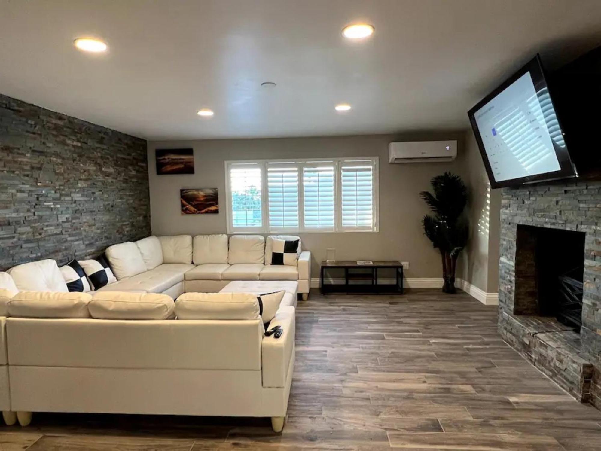 Lux Private Home - Pool, Billiards, 8 Smart Tvs, Board Games, Cotton Bedding - The Stone Sanctuary At Mccullough Hills Trailhead Las Vegas Buitenkant foto